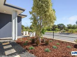 35 Summerville Boulevard Caversham Wa