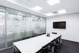 Toughened Clear Glass Partition For