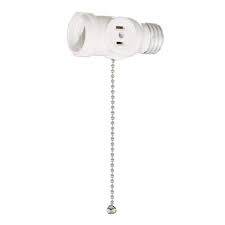 Leviton 2 White Socket With Pull