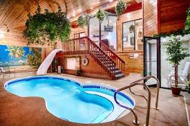 Sybaris Pool Suites Indianapolis Pool