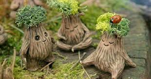 I Make These Little Forest Creatures