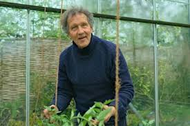 Army Of Slugs Invade Gardens Monty