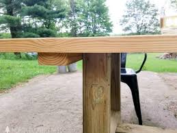 How To Diy An Outdoor Farmhouse Patio Table
