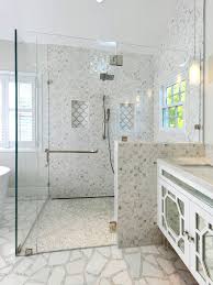 Hot Tempered Frosted Glass Shower