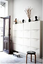 Creative Small Space Entryways For A