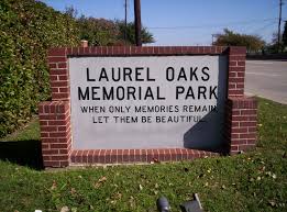 Laurel Oaks Memorial Park In Mesquite