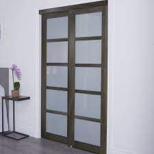 Baldarassario Glass Sliding Closet