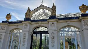 World Famous Kew Gardens London S