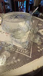 Glass Punch Bowl 6 Cups And A Ladle