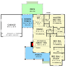 Country Cottage Plan With Screened