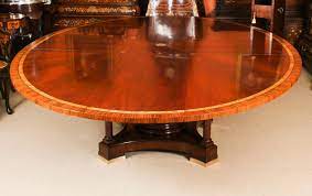 Vintage Oval Flame Mahogany Jupe Dining