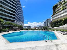 Beautiful Hotel Pools In Hong Kong
