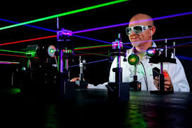 how far can a laser pointer go 405nm com