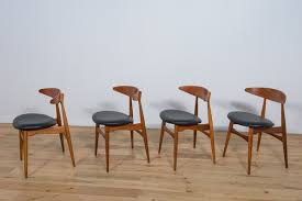 Mid Century Danish Ch33 Dining Chairs