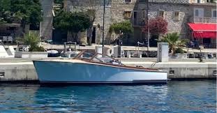 Motor Yacht Boats For In Ashburn