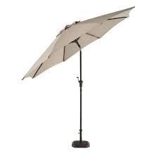 Steel Crank And Tilt Patio Umbrella