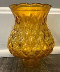 Vtg 5 1 4 Quilted Amber Glass Lamp