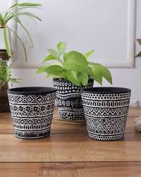 Buy Black Gardening Planters For Home