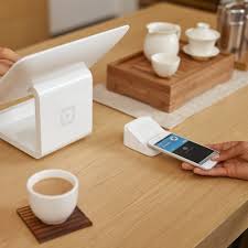 square dock for contactless and chip