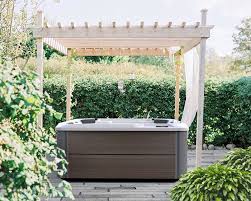 Hot Tub Landscaping Ideas For Every