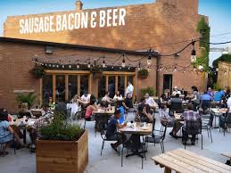 12 Chicago Beer Gardens To Try Now