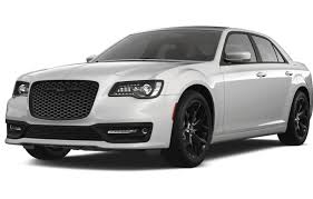 2023 Chrysler 300 Luxury Sedan