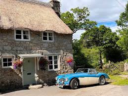 Beautiful Thatched Cottages For