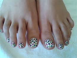 Which Toes Nail Colour Works Best For