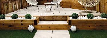 10 Stunning Garden Seating Area Ideas