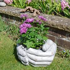 Cupped Hands Planter 19cm Weathered