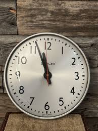 Simplex Wall Clock S For