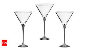 Cocktail Glasses To Add Elegance To