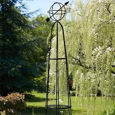 Tom Chambers Sundial Obelisk Plant
