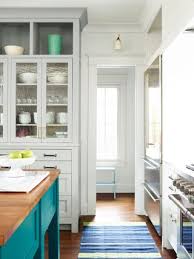 How To Paint Kitchen Cabinets And