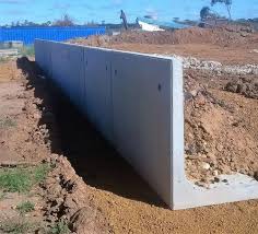 Retaining Wall Construction Service At