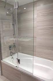 Bathtub With Glass Shower Shield