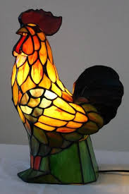 Style Rooster Lamp Stained