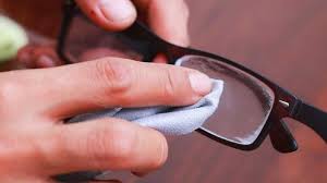 How To Remove Scratches From Glasses