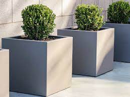 15 Modern Square Outdoor Planters For