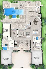 Five Bedroom Florida House Plan