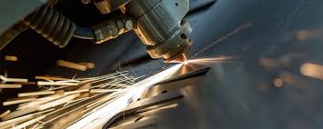 fiber laser metal cutter how does it