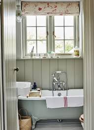 Clawfoot Tub Ideas For Your Bathroom