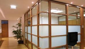 Wood And Glass Partition At Rs 400
