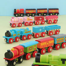 Wooden Magnetic Train Track Scene Car