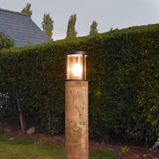 Traditional Wooden Solar Path Light