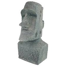 Design Toscano Easter Island Moai Monolith Garden Statue