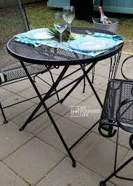 How To Paint Wrought Iron Outdoor Furniture