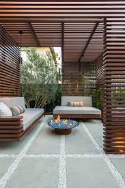 These Ideas For Outdoor Screens Prove