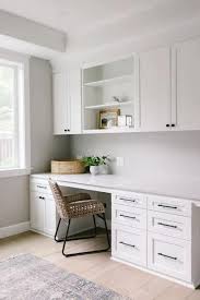 Kitchen Cabinets And Shelves