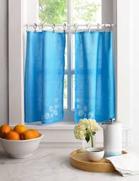 19 Uses For Tension Rods That Go Beyond